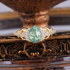 Luxury 4-Prong Pear-Shaped Natural Moss Agate Wedding Ring