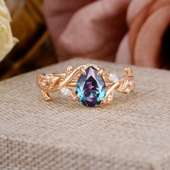 4 Prong Nature Inspired Pear Cut Alexandrite Leaf Gold Engagement Ring