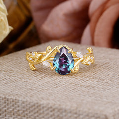 4 Prong Nature Inspired Pear Cut Alexandrite Leaf Gold Engagement Ring