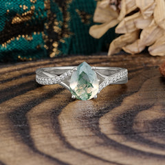 Timeless Vintage 4-Prong Pear-Cut Natural Moss Agate Engagement Ring