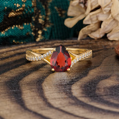Timeless Vintage 4-Prong Pear-Cut Garnet Engagement Ring