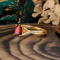 Timeless Vintage 4-Prong Pear-Cut Garnet Engagement Ring