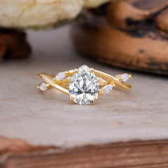 Lux Minimalist 4-Prong Pear-Cut Lab Diamond Engagement Ring