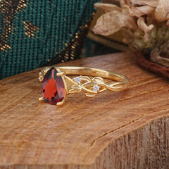 Pear Shape Leaf Garnet Engagement Ring – Nature Inspired Vine Wedding Ring for Women
