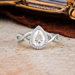 Dazzling 3 - Prong Pear-Cut Moissanite Engagement Ring