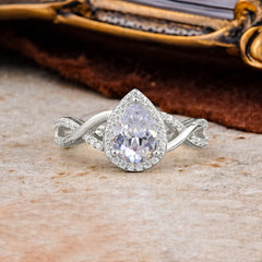 Dazzling 3 - Prong Pear-Cut Lab Diamond Engagement Ring
