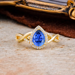 Dazzling 3 - Prong Pear-Cut Sapphire Engagement Ring