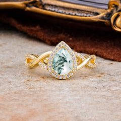 Dazzling 3 - Prong Pear-Cut Natural Moss Agate Engagement Ring