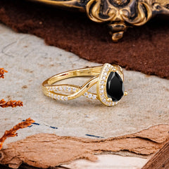 Dazzling 3 - Prong Pear-Cut Black Onyx Engagement Ring