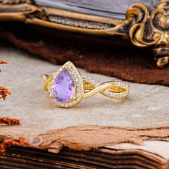Dazzling 3 - Prong Pear-Cut Natural Amethyst Engagement Ring