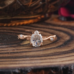 Nature-Inspired Classic 4-Prong Pear-Cut Moissanite Engagement Ring