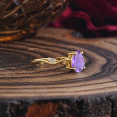 Nature-Inspired Classic 4-Prong Pear-Cut Natural Amethyst Engagement Ring