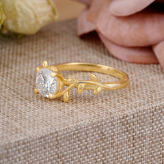 Nature-Inspired Classic 4-Prong Round Moissanite Engagement Ring