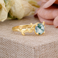 Nature-Inspired Classic 4-Prong Round Natural Moss Agate Engagement Ring