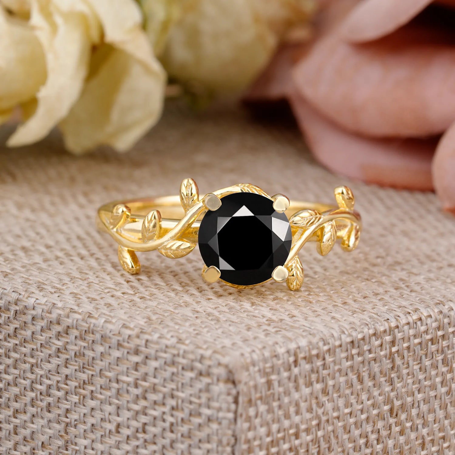 Nature-Inspired Classic 4-Prong Round Black Onyx Engagement Ring - Romalar Jewelry