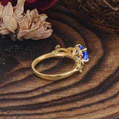 Romantic Round Cut Nature-Inspired Leaf Sapphire Engagement Ring for Women