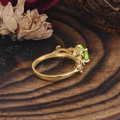 Romantic Round Cut Nature-Inspired Leaf Peridot Engagement Ring for Women