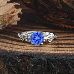 Vintage 4-Prong Round Cut Sapphire Engagement Ring