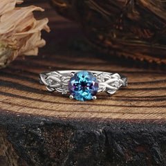 Vintage 4-Prong Round Cut Alexandrite Engagement Ring