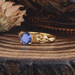 Vintage 4-Prong Round Cut Tanzanite Engagement Ring