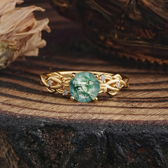 Vintage 4-Prong Round Cut Natural Moss Agate Engagement Ring