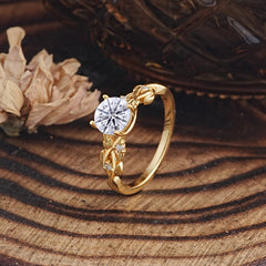 Vintage 4-Prong Round Cut Lab Diamond Engagement Ring