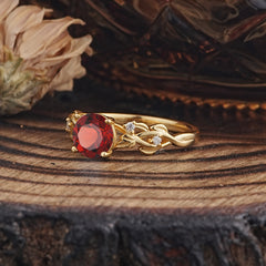 Vintage 4-Prong Round Cut Garnet Engagement Ring