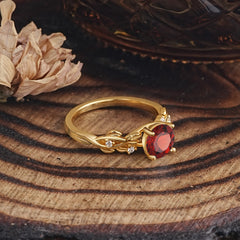 Vintage 4-Prong Round Cut Garnet Engagement Ring