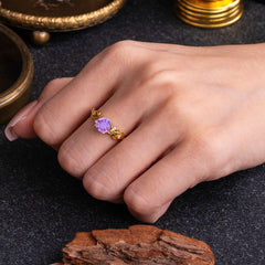 Vintage 4-Prong Round Cut Amethyst Engagement Ring