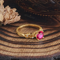 Vintage 4-Prong Round Cut Ruby Engagement Ring