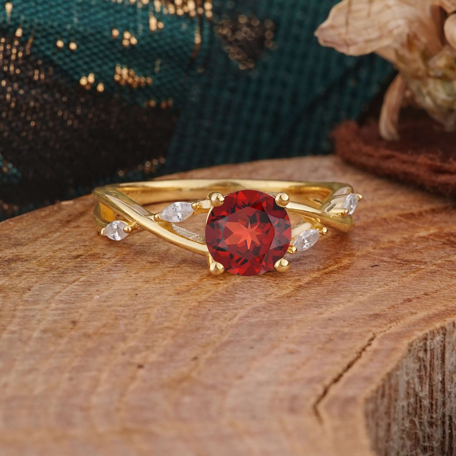 Vintage Round Cut Twisted Band Garnet Engagement Ring for Women