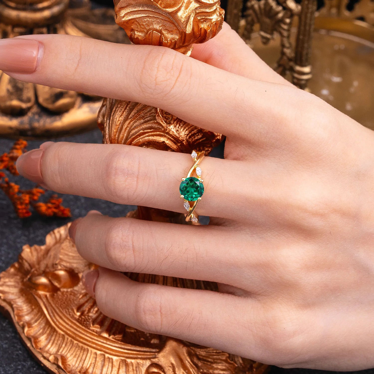 Vintage Round Cut Twisted Band Emerald Engagement Ring for Women - Romalar Jewelry