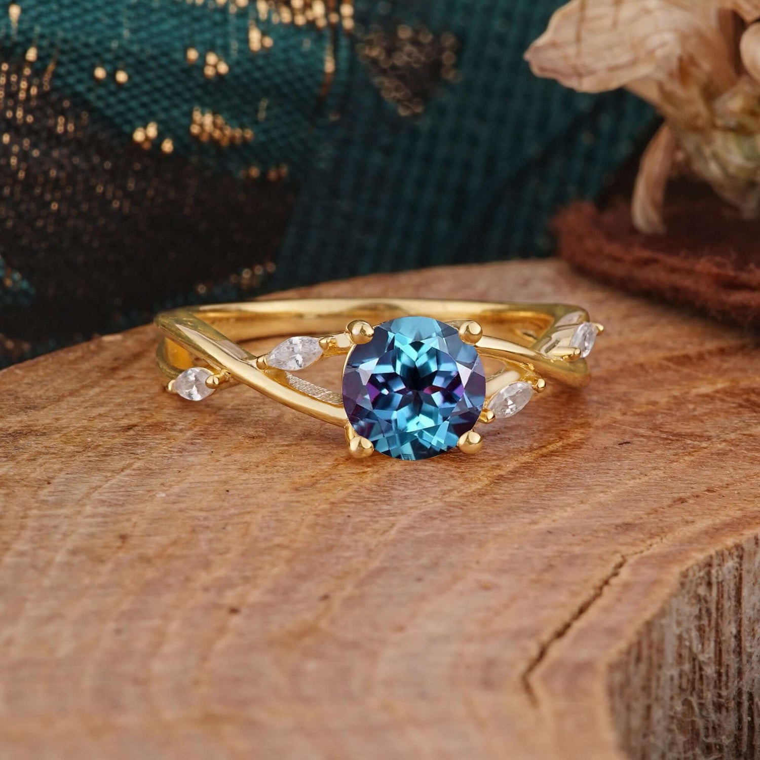 Vintage Round Cut Twisted Band Alexandrite Engagement Ring for Women