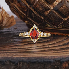 Antique Pear-Cut Natural Garnet Engagement Ring