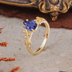 Organic Vine-Entwined 4-Prong Pear-Cut Tanzanite Engagement Ring