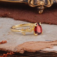 Organic Vine-Entwined 4-Prong Pear-Cut Natural Garnet Engagement Ring