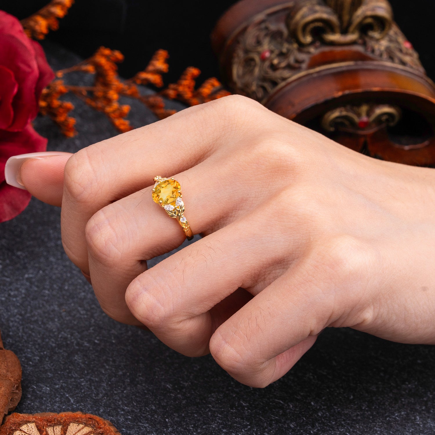 Vintage Leaf 4-Prong Oval Citrine Engagement Ring for Women