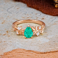 Luxury Vintage Haute Nature Inspired 4-Prong Oval Emerald Ring