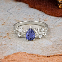 Luxury Vintage Haute Nature Inspired 4-Prong Oval Tanzanite Ring