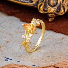 Luxury Vintage Haute Nature 4-Prong Oval Citrine Ring