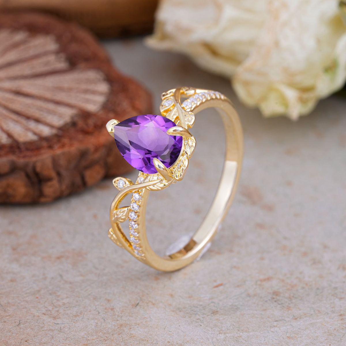 SR16988 Amethyst Ring - White-Gold