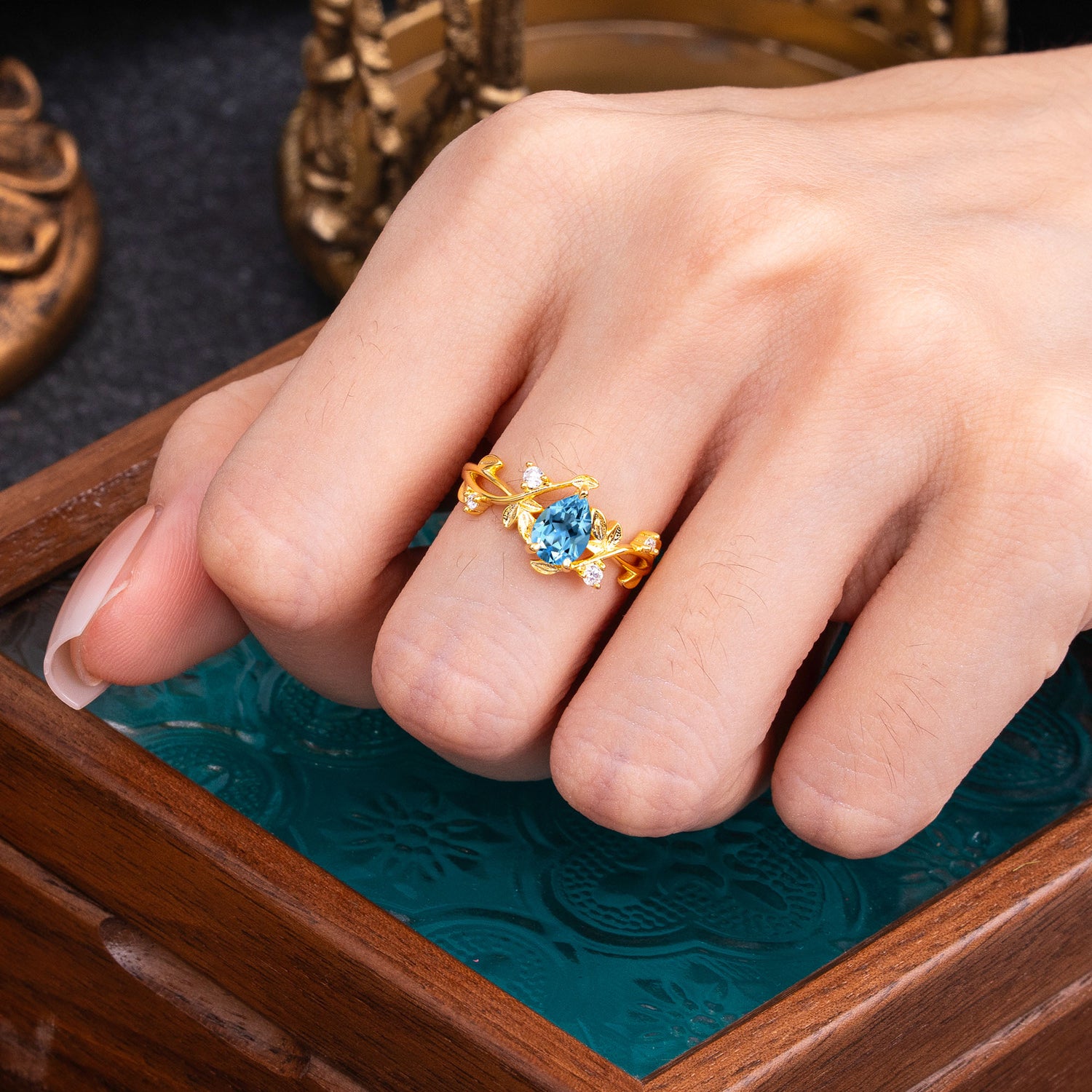 Branch-Inspired 3-Prong Pear-Cut Aquamarine Engagement Ring