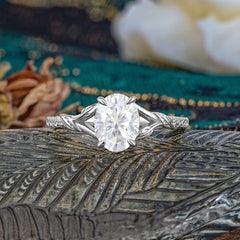 Heirloom 4-Prong Oval Moissanite Engagement Ring