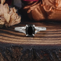 Luxury 4-Prong Oval Cut Natural Black Onyx Engagement Ring