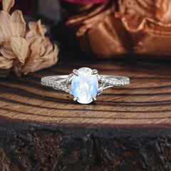 Luxury 4-Prong Oval Cut Natural Moonstone Engagement Ring