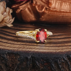 Luxury 4-Prong Oval Cut Natural Garnet Engagement Ring