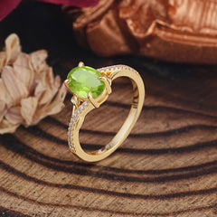 Luxury 4-Prong Oval Cut Natural Peridot Engagement Ring