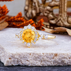 Luxury 4-Prong Round Cut Citrine Engagement Ring