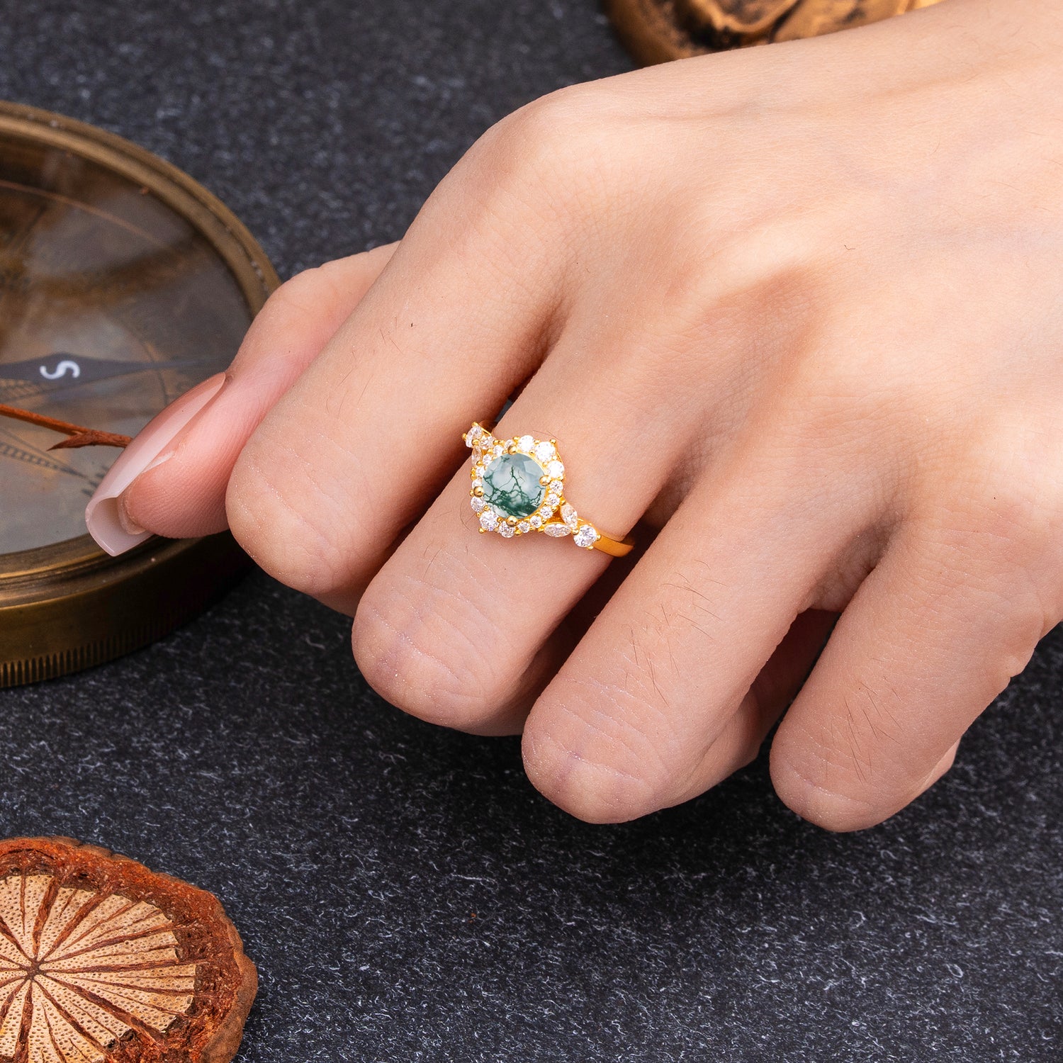 Luxury 4-Prong Round Natural Moss Agate Engagement Ring