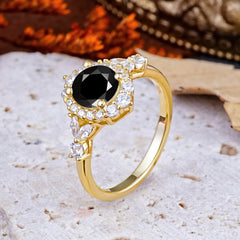 Luxury 4-Prong Round Cut Black Onyx Engagement Ring